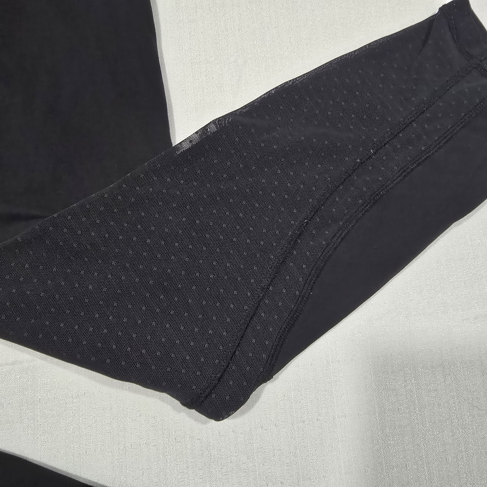 Lululemon Revitalize Black Crop Leggings Womens Size 6 - Picture 2 of 14